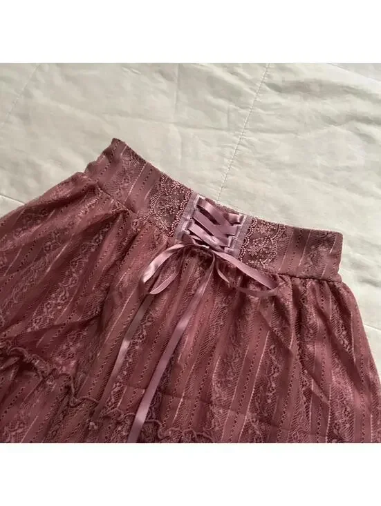 Axes Femme Pink lace skirt with corset lacing ribbon bow Size medium - Picture 3 of 7